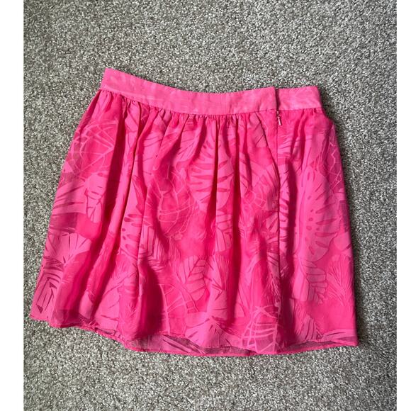 Lilly Pulitzer Whitley Skirt Pink Floral Burnout Tropical Beach Preppy Size 2 - Picture 1 of 10
